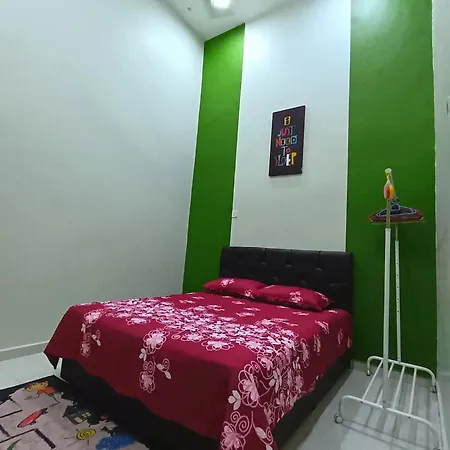 Ebnur Homestay Arau Exterior photo